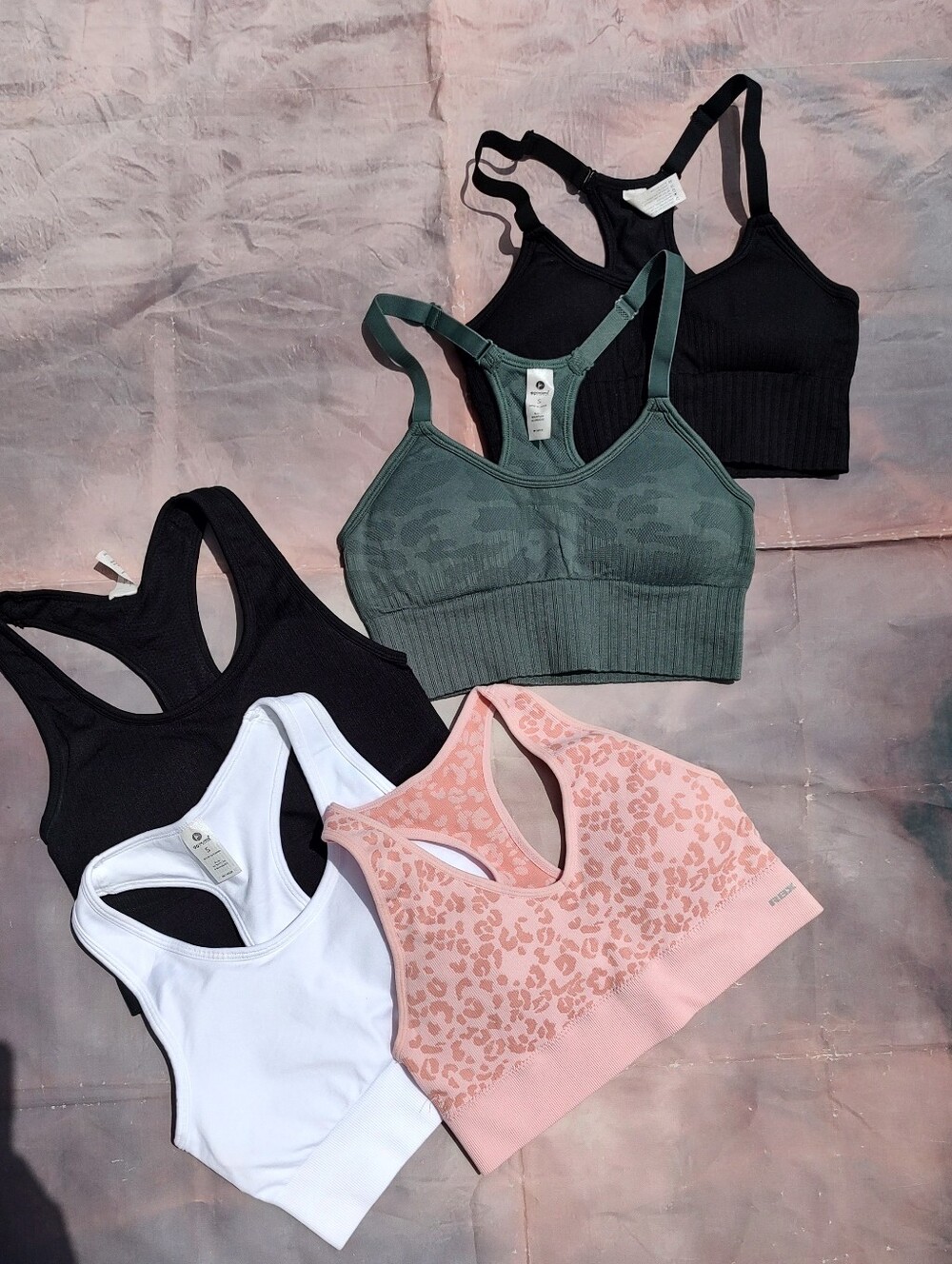 5 Seamless Racerback Comfort Sports Bra! - Picture 13 of 13